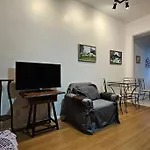 Apartamento Studio Copacabana / Proximo Da Praia. Excelente Localizacao.